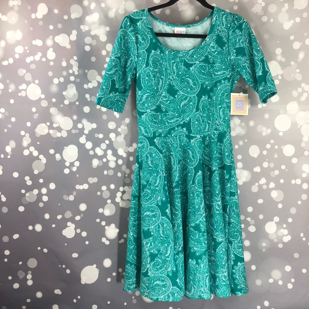 LuLaRoe Nicole dress